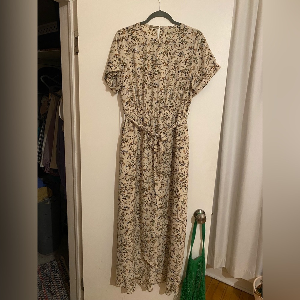 Cute fall dress size L!